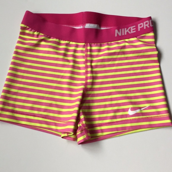 Nike Pants - Nike Pro Dri-Fit Shorts